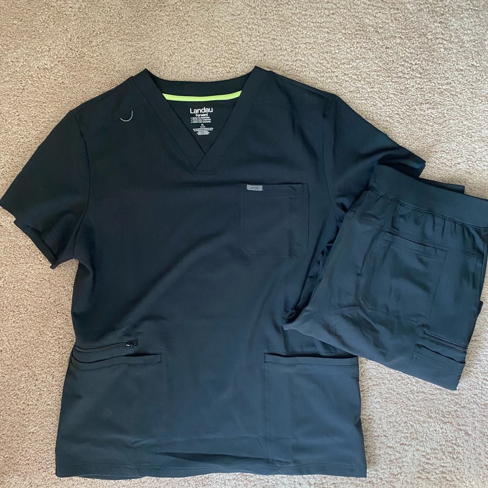 Landau Scrub Set, Unisex, XL, never worn